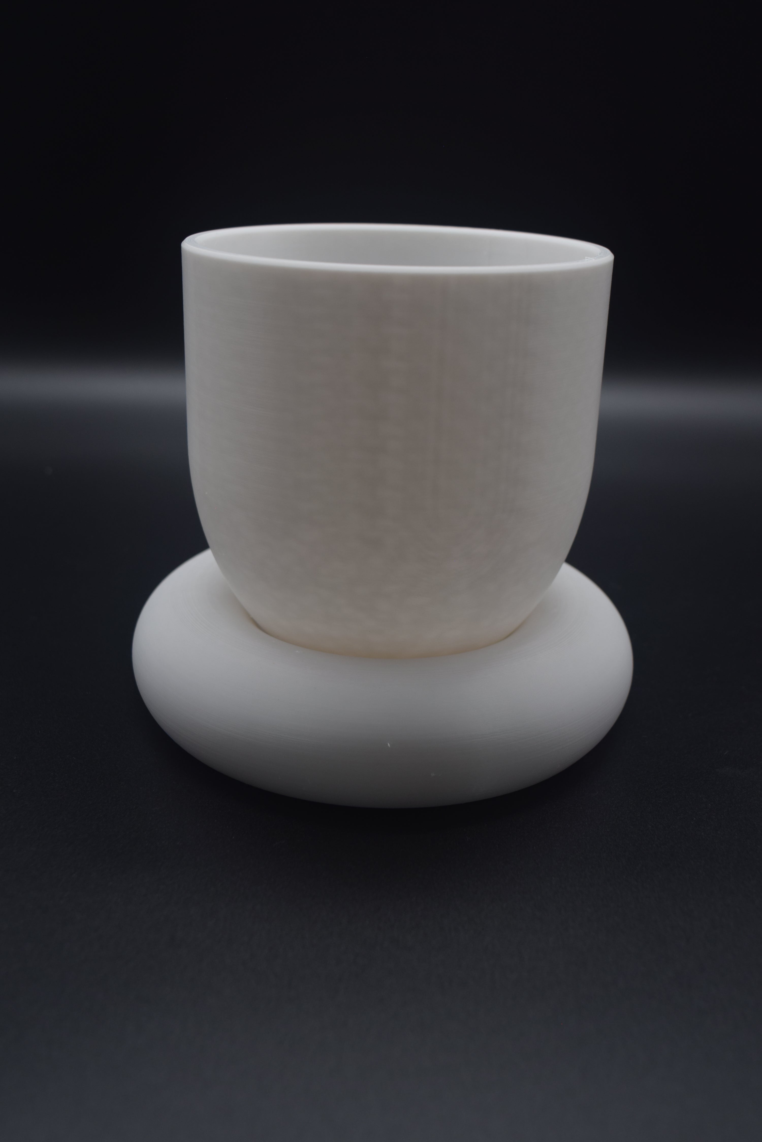 RING planter